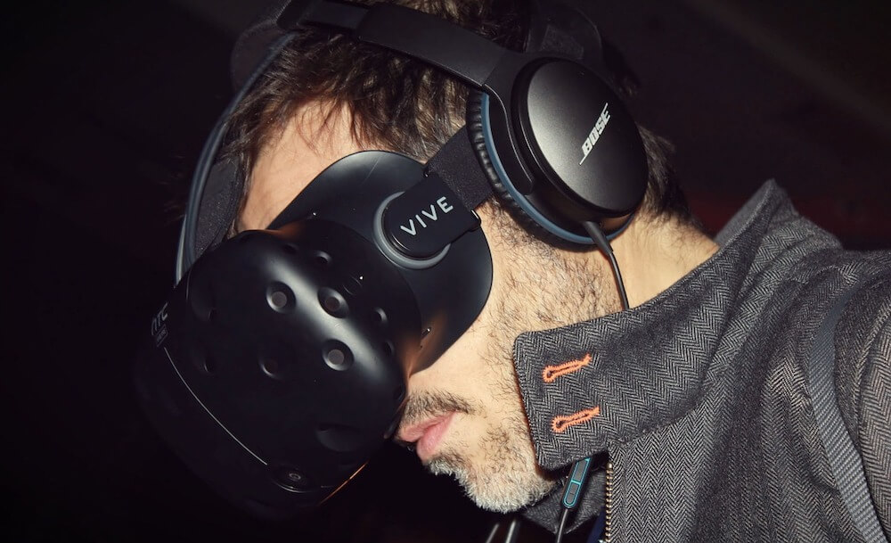 VRゴーグル画像